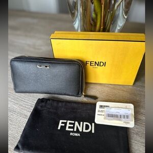 authentic FENDI FENDI Vitello Elite Zip Around Wallet in Black